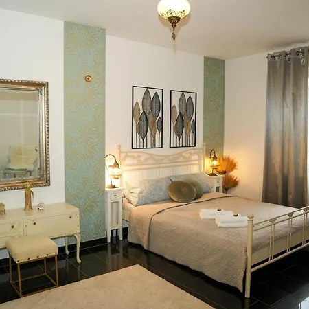 Luxurioese Eg Essen, Messe Nah