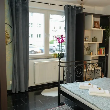 Luxurioese Eg Essen, Messe Nah *