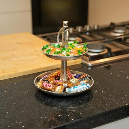 Luxurioese Eg Essen, Messe Nah * إسن