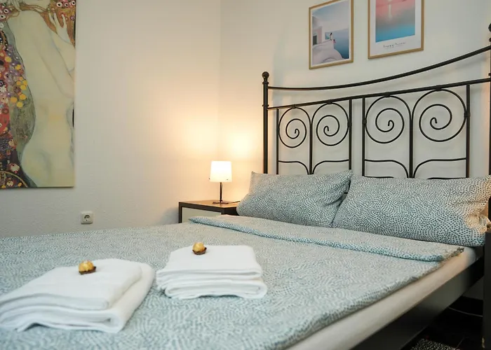 Luxurioese Eg Essen, Messe Nah * Essen