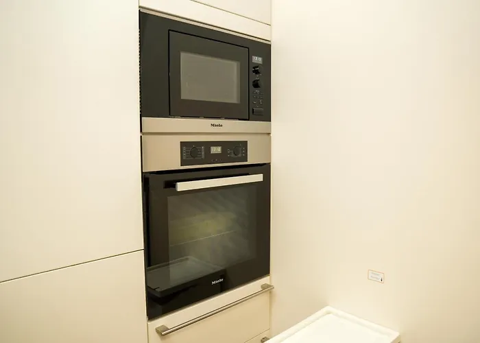 Luxurioese Eg Essen, Messe Nah *